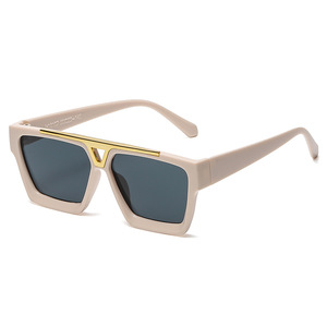 Custom Metal Logo Fashion Flat <strong>Top</strong> Sunglasses Shades Oversize Trendy Personality V LOGO Women Square Sun <strong>Glasses</strong> - Product Image 6