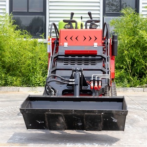 Mini-chargeuse compacte économique avec moteur Rato, pompe à engrenages et commandes pilote pour le transport de matériaux agricoles - Product Image 2