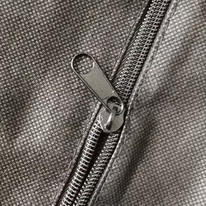 Service porte à porte direct d'usine sacs de vêtement de robe de mariée imprimés personnalisés non tissés - Product Image 5