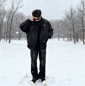 เสื้อแจ็คเก็ตคาร์ดิแกนแบบสั้นแบบพกพาที่ทนทานและหนาขึ้นพร้อมผ้าโพลีเอสเตอร์ - Product Image 4