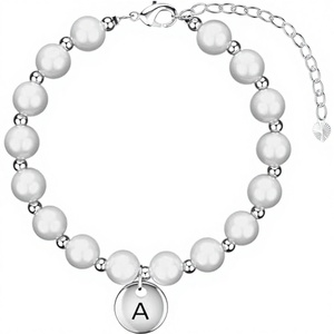 Braccialetto con ciondoli per bambini LUXEGRRRL, in vetro lampwork con iniziali, regalo di nozze per damigella d'onore, proposta, bambini piccoli, confezione regalo - Product Image 5