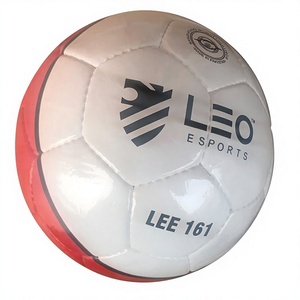 Ballon de football Leo Esports LEE 161 blanc et rouge, durable, fabriqué au Pakistan - Product Image 1