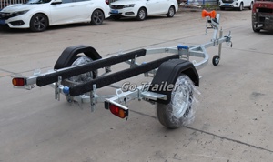 3m Marine-Bootsanhänger, Verzinkte Slipwagen für Kleinboote mit Kielrollen und Seitenstützen - Product Image 3