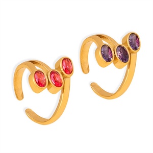 Bague personnalisée Hip Hop en acier inoxydable plaqué or creux avec zircon - Product Image 1