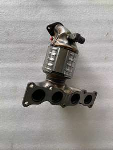 เครื่องฟอกไอเสียรถยนต์สำหรับ Kia Sportage Sorento 2016-2020 Hyundai Santafe 2019-2020 2.4L ระบบปล่อยไอเสียแบบพอดีโดยตรง - Product Image 2