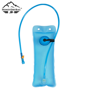 <span class=keywords><strong>Poche</strong></span> <span class=keywords><strong>à</strong></span> <span class=keywords><strong>eau</strong></span> tactique en TPU de qualité alimentaire sans BPA avec tube <span class=keywords><strong>à</strong></span> déconnexion rapide et valve anti-fuite pour les expéditions de trekking en milieu sauvage - Product Image 5