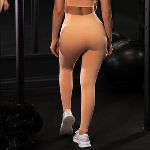 Logotipo del cliente Ropa de gimnasia Mujer 4PCs Conjunto de ropa deportiva de yoga sin costuras Gimnasio Conjuntos de entrenamiento de fitness Traje de yoga Ropa deportiva - Product Image 6