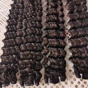 Bán Buôn 100% Trung Quốc Phần Mở Rộng Tóc Double-Vẽ Vô Hình Liền Mạch Clip-Trong Tay Gắn Sợi Ngang 100% Tóc Con Người Mẫu Miễn Phí - Product Image 4