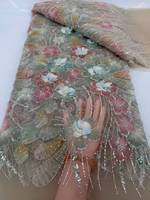 Tissu brodé de fleurs en relief 3D avec perles AO.YI. pour robes de mariée et robes de soirée - Robes de mariée et tenues de soirée