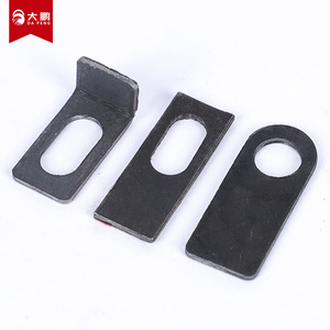 Supports d'angle en fer Da Peng, plats, à angle droit, avec trou ovale, pour accessoires de porte, fenêtre et garde-corps - Product Image 1