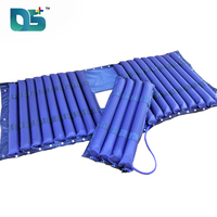 Matelas d'air alternatif pour lit d'hôpital avec pompe pour la prévention des escarres et le massage thérapeutique pendant les soins infirmiers