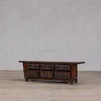 Armoire de salon vintage Wabi-Sabi en laque rouge, écologique, durable, faite à la main, bois naturel vieilli