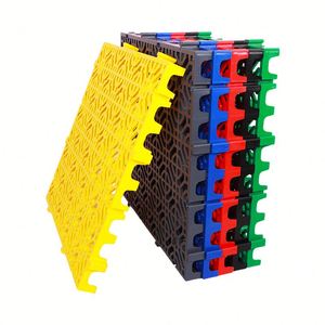 Dalles de sol industrielles unies colorées antidérapantes à clipser pour garage – Solutions de revêtement de sol en plastique résistant à l'usure - Product Image 3