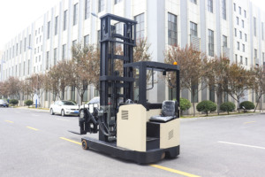 1.5 Ton 2 Ton 2.5 Ton 3 Ton Mini <b>Electric</b> Scissor Reach Truck Forklift Optional with Seat Type - Product Image 4