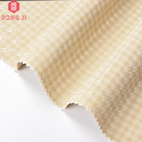 Vente en gros d'usine 100% polyester 120gsm Tissu pongé extensible résistant au froid et au vent pour veste en duvet