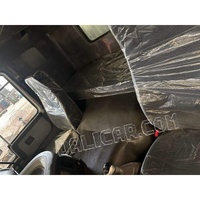 Camion de transport de marchandises Howo Van 4x2 fabriqué en Chine, camion à caisse de conteneur à vendre