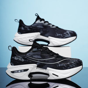 Scarpe da Corsa Ultra-leggere in Mesh per Uomo, Tendenza Moda 2026, Scarpe da Basket Traspiranti con Ammortizzazione - Product Image 3