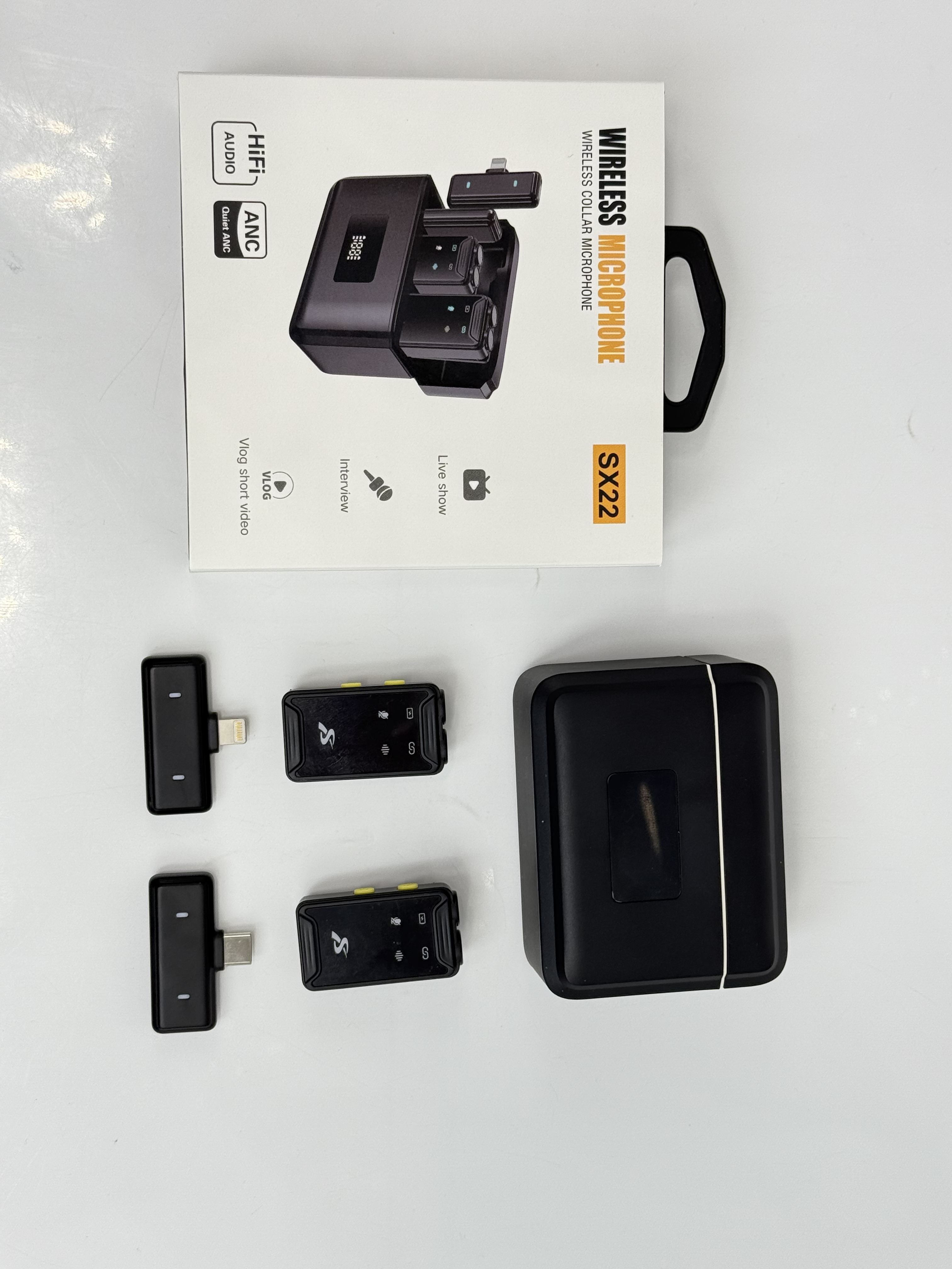 SX22  Two receivers, two microphones