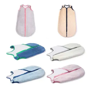 ODM摇粒绒婴儿睡袋独特的造型设计美观的外观开叉腿模式冬季袋睡袋