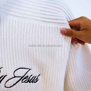 Fabricant de vêtements en tricot sur mesure – Pulls en tricot à col en V de haute qualité, épais et amples, style rugby - Product Image 5
