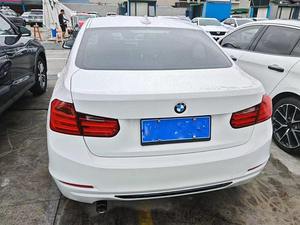 2015-2017 BMW <span class=keywords><strong>320i</strong></span> F30 Chine Modèle domestique Faible kilométrage Voiture d'occasion M Sport Package Moteur turbocompressé Berline de luxe abordable - Product Image 3