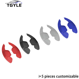 Pour <span class=keywords><strong>Audi</strong></span> <span class=keywords><strong>A3</strong></span> A4L A5 A6L Q3 Q5 8P R8 SEAT : Autocollant d'extension de palettes de changement de vitesse pour volant de voiture - Product Image 1