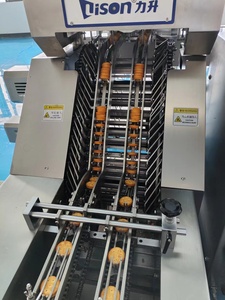 Công nghiệp thiết bị nướng bánh sandwich Biscuit Máy làm kem với trên cạnh dây chuyền đóng gói đa chức năng máy móc đóng gói - Product Image 2