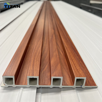 Tasseaux muraux en PVC, panneaux de cloison en bois, lambris pour mur en PVC extérieur