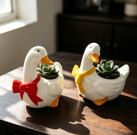 Figurines décoratives en céramique de perroquets, statues d'oiseaux pastel pour la présentation sur table et étagère