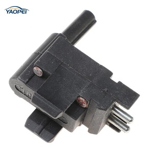 Haute Performance Commutateur De Feu de Recul 2015450014 Pour <span class=keywords><strong>Mercedes</strong></span> R107/R129/W124/W126/W140/W201 - Product Image 4