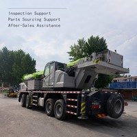Grue mobile hydraulique d'occasion de 100 tonnes ZTC1000V663 en stock, portée des stabilisateurs de 8,4 m, stabilité de levage élevée