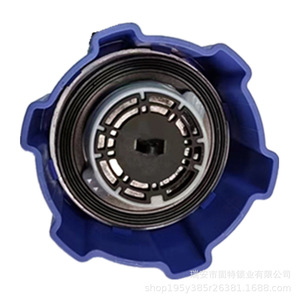 ฝาถังยูเรีย Foton Auman Est Galaxy สีน้ำเงิน ทำจากพลาสติก พร้อมกุญแจ สำหรับเปลี่ยนซ่อม หมายเลขอะไหล่ H412500000948 - Product Image 3