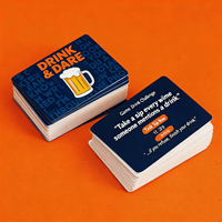 Kit de jeu de fête tout-en-un : cartes flash amusantes, verres à shot, balles de beer pong pour des soirées en groupe.