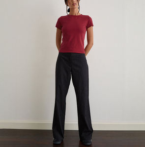 Camiseta Básica de Mujer, Corte Ajustado, Color Borgoña, Manga Corta, Algodón Elástico, Color Sólido, Estilo Casual - Product Image 2