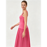Robe longue sans manches en polyester rose fuchsia uni à col carré pour femme, idéale pour les soirées d'été