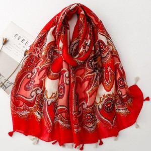 Écharpe de voyage musulmane pour femme en viscose et coton, protection solaire pour le cou, design estival - Product Image 3