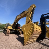 Excavatrice sur chenilles Caterpillar Cat374 d'occasion en excellent état, 73 tonnes, pompe moteur, godet de 5,0 m³, entièrement entretenue, grande excavatrice