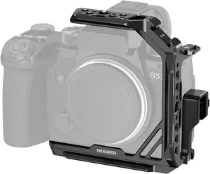 Precio barato NEEWER Video Camera Cage Estabilizador Metal Video Rig Half Cage para S5 II/S5 II X G9 II