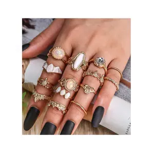 Fashion amber jewelry ring vintage diamond carved star stone 14 pcs ring set combination
