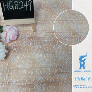 Tissu en dentelle léger et élégant en voile suisse extensible blanc ivoire pour voile de mariée et vêtements féminins - Product Image 2