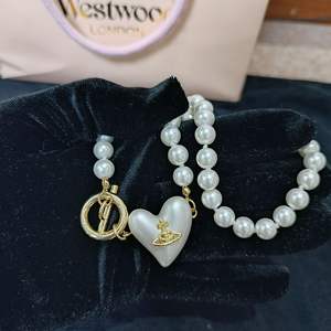 Western Queen Mother Vivienne New Big Love Faux Pearl Rhodium Plated White Strand Necklace Women European American Personality - Product Image 3