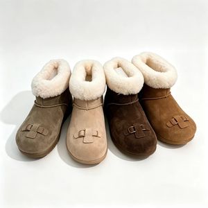 Bottes d'hiver pour femme en daim bleu ciel doublées de fourrure, forme ajustée, semelle souple, pour usage extérieur, emballage personnalisé, frais d'échantillon remboursables - Product Image 1