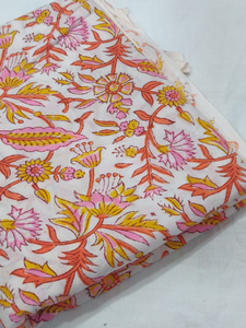 ผ้าฝ้ายแคมบริกพิมพ์ลายด้วยมือ ลายดอกไม้สีส้ม ขายเป็นหลา สำหรับตัดเย็บเสื้อผ้าและงานฝีมือ - Product Image 5