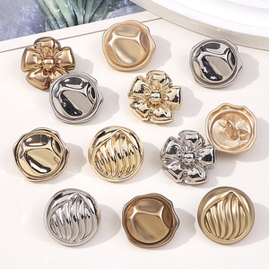 <span class=keywords><strong>Bottoni</strong></span> in Metallo Dorato Vintage per <span class=keywords><strong>Blazer</strong></span>, Pomelli Decorativi in Lega Retrò per Cucito, per Abiti Tradizionali Estivi da Uomo e Donna - Product Image 6