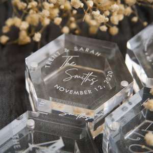 Boîte de bague de mariage hexagonale transparente en acrylique personnalisé Boîte de <span class=keywords><strong>porteur</strong></span> de bijoux de mariage en lucite - Product Image 5