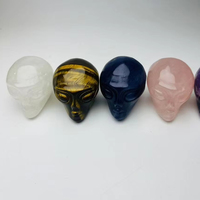 Vente en gros de crânes extraterrestres en cristal naturel de haute qualité de 2 pouces