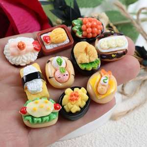 Nouveau style <span class=keywords><strong>japonais</strong></span> : Miniatures <span class=keywords><strong>de</strong></span> nourriture simulée, modèle <span class=keywords><strong>de</strong></span> sushi en résine, cabochon plat peint à <span class=keywords><strong>la</strong></span> main pour <span class=keywords><strong>la</strong></span> création <span class=keywords><strong>de</strong></span> boucles d'oreilles et bracelets DIY - Product Image 1