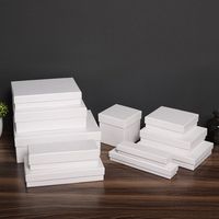 Haute qualité papier blanc carton cadeau écharpe boîte d'emballage 2mm d'épaisseur éponge doublure mode Style Souvenir avec échantillon gratuit Logo