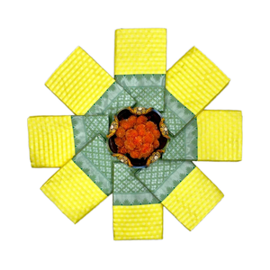 Hermoso diseñador Pallu Jacquard Work Saree Último diseño con una rica tela de seda para adultos - Product Image 1