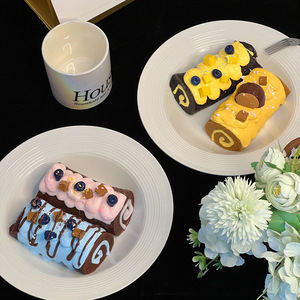 ของเล่นบีบเค้กโรลซิลิโคนขนาด 10 ซม. ลายหยดน้ำ น่ารัก เหมาะสำหรับทุกวัย ช่วยคลายเครียด ปลอดภัยสำหรับอาหาร - Product Image 1